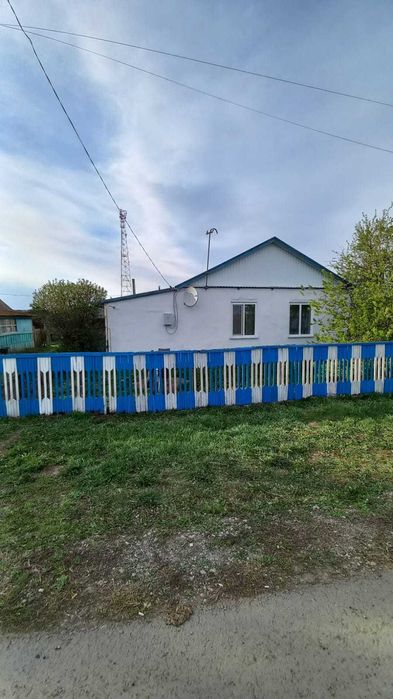 Продам дом в районном центре