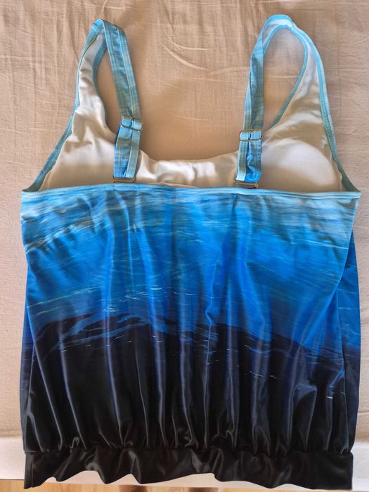 Бански от две части