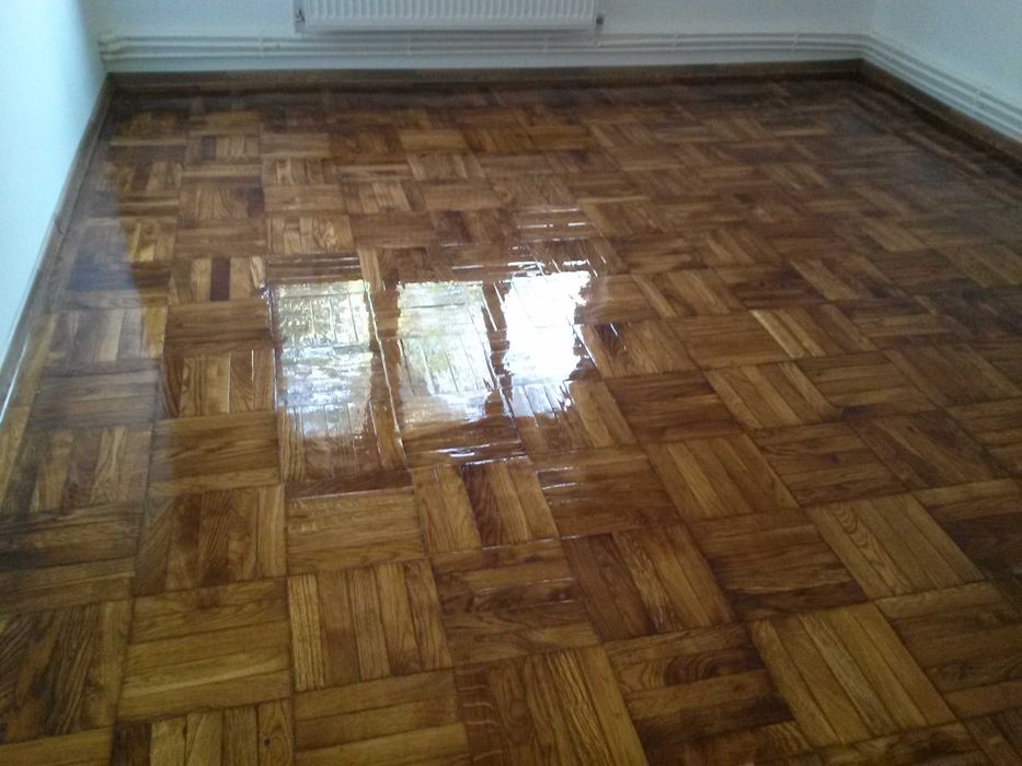 Raschetare  parchet Iași