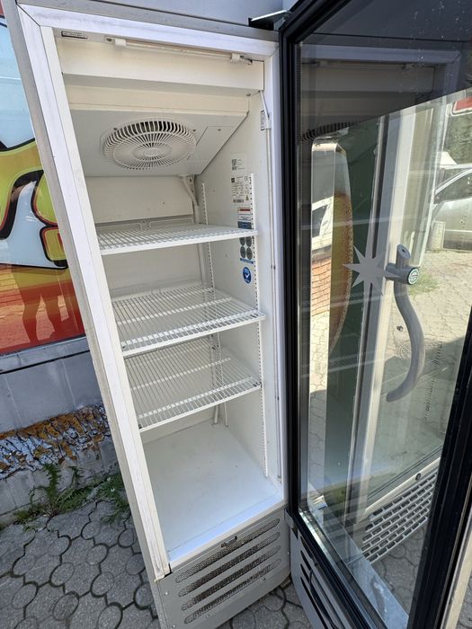 Хладилна витрина STELLA ARTOIS