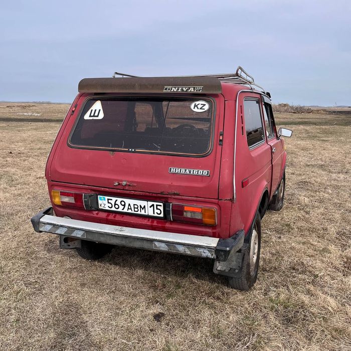 Продам ниву , ваз 2121