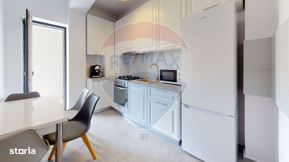 Apartament luminos cu 2 camere, terasa de 14 mp si loc de parcare