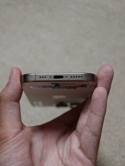 iPhone 16 pro 256гб
