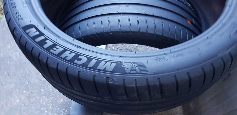 anvelope Continental,Michelin 255/40/21