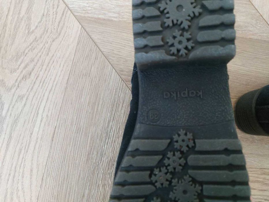 Зимние ботинки женские