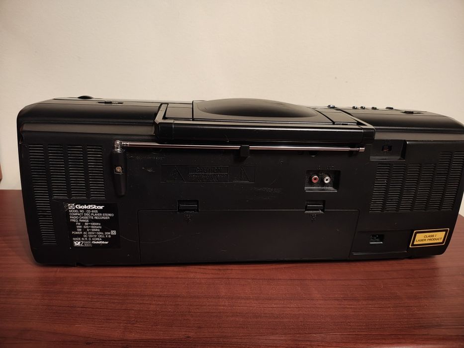 Radiocasetofon  cu  CD Godstar
