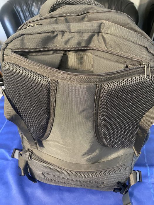 Раница с място за лаптоп