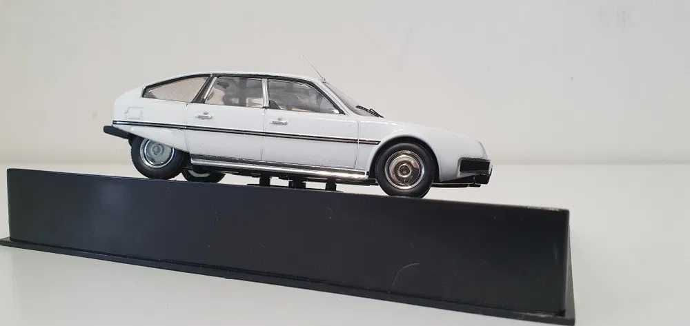 Macheta auto 1/43 IXO 1983 Citroen CX Pallas