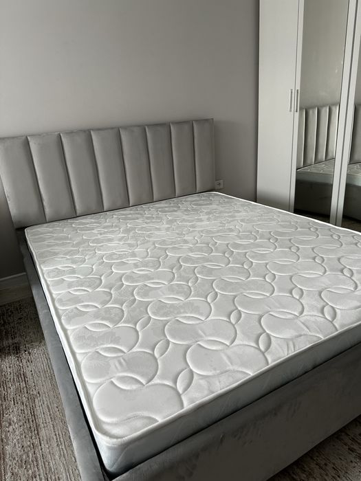 Кровать двухспальная