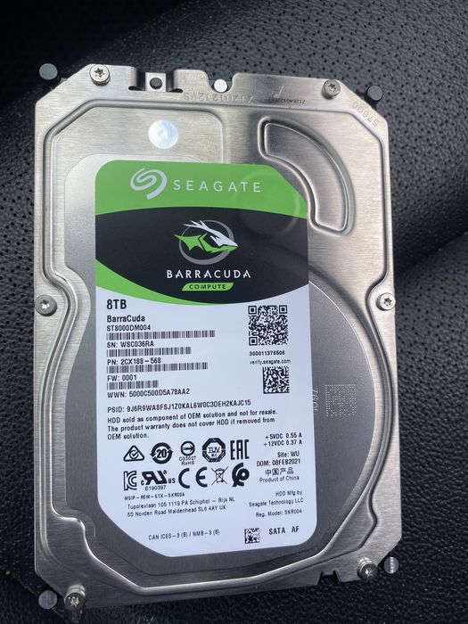 Продам жёсткий диск Seagate BarraCuda 8 ТБ.