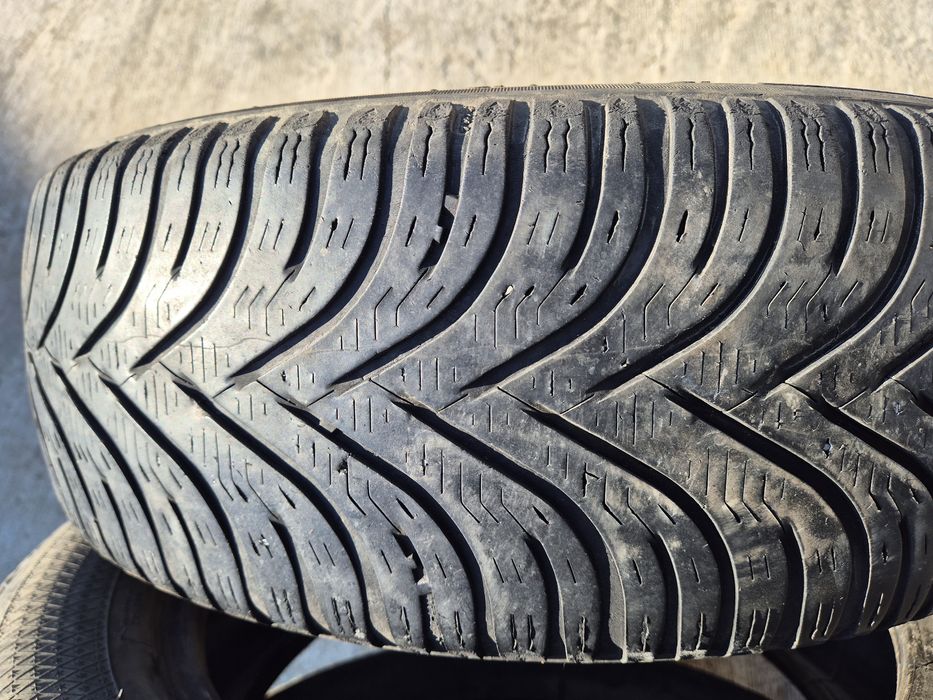 Vind 4 jenti Aluminiu complete pt Dacia Dokker