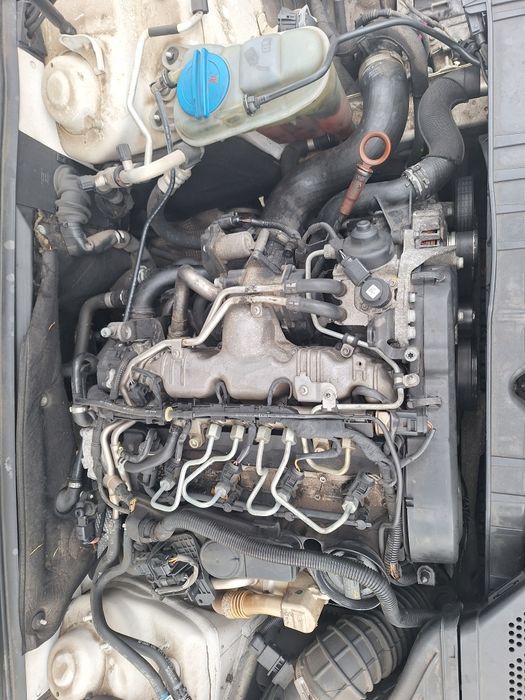Двигател Audi A4 B8 2.0TDI / Ауди А4 Б8 2.0ТДИ 2010г. Код: CAGA