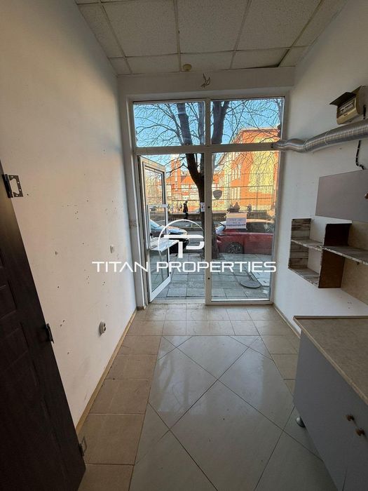 Дава се под наем Магазин в Бургас, Възраждане - 22 кв.м за 239.19 € - Снимка #4