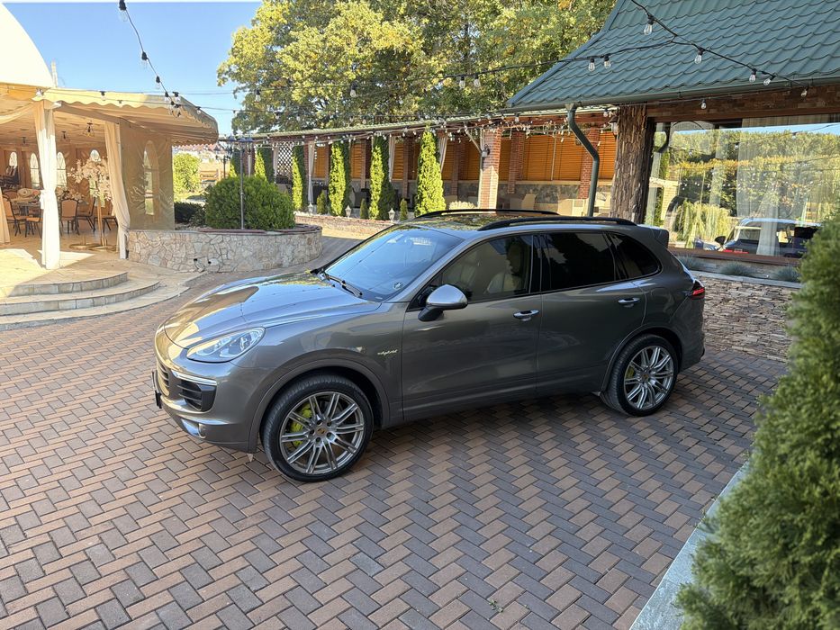 PORSCHE Cayenne 2016 — imagine 3