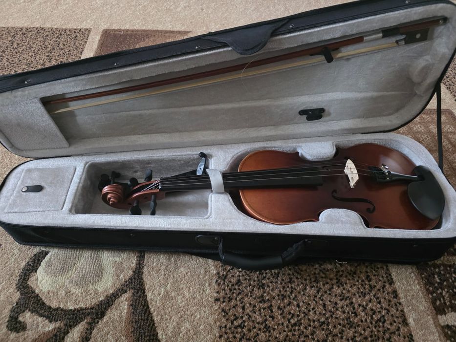 Скрипка Sonata, новая