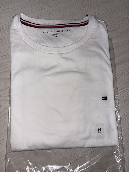 Футболки tommy hilfiger