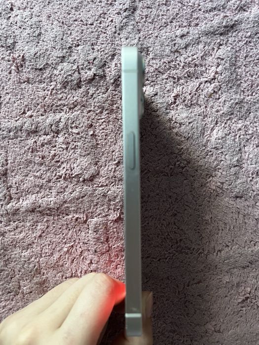 vand iphone 14 simplu white