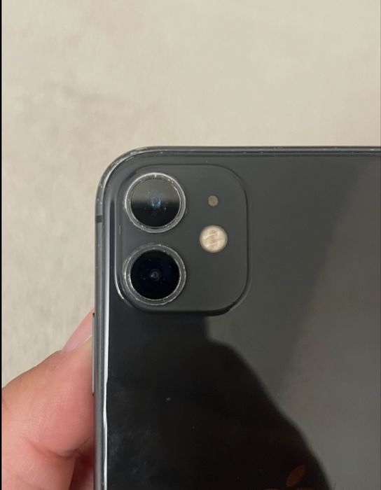 IPhone 11 за части