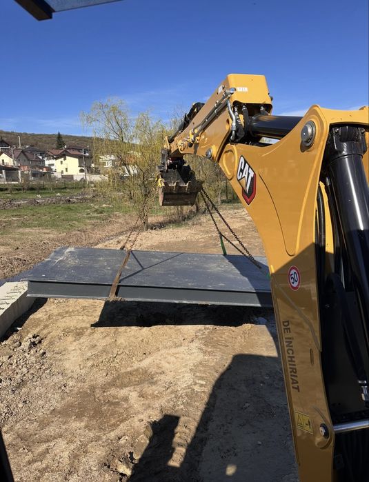 De închiriat buldoexcavator Iasi