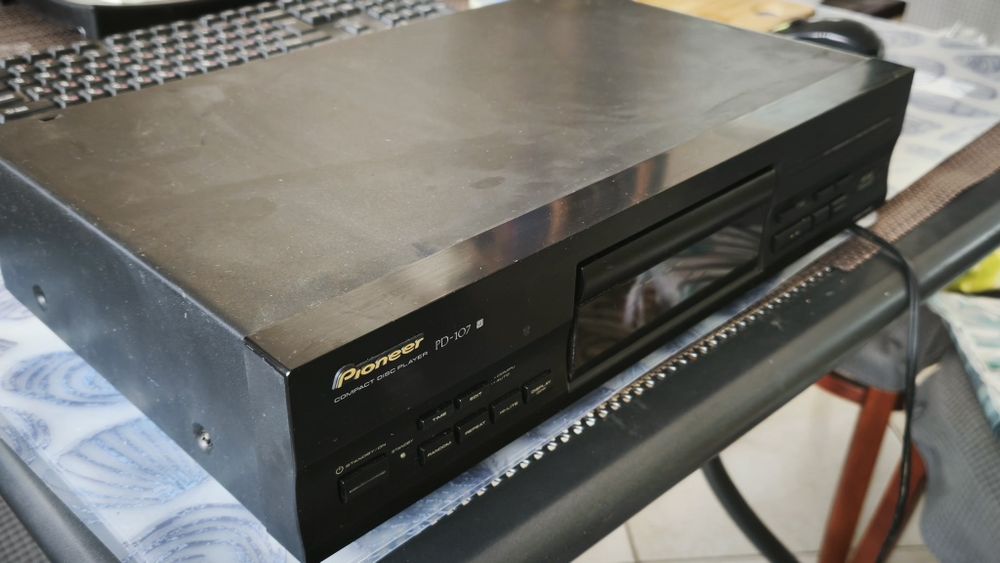 Cd player Pioneer PD-107