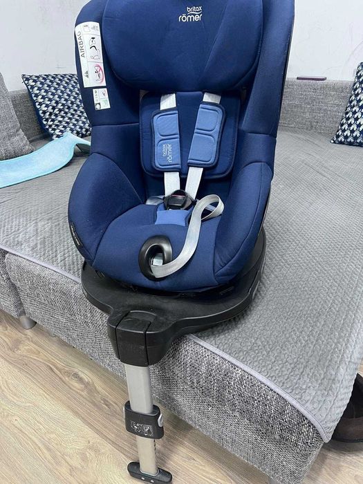 Scaun auto Britax Romer DUALFIX M i-SIZE 3 luni - 4 ani