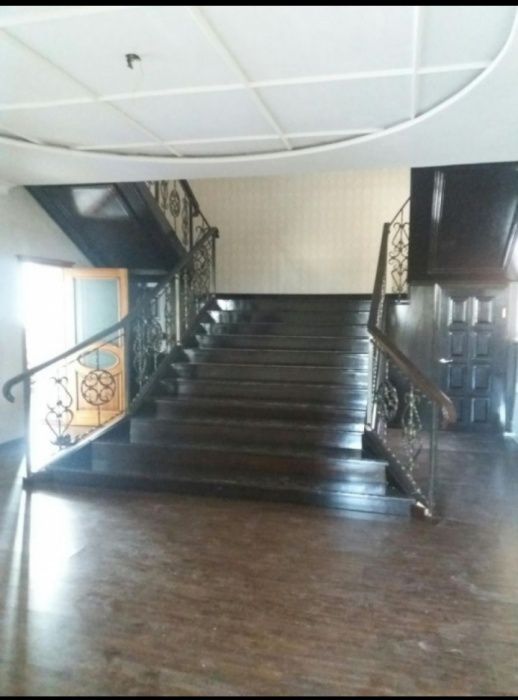 5 ком. Дом на Кунгей