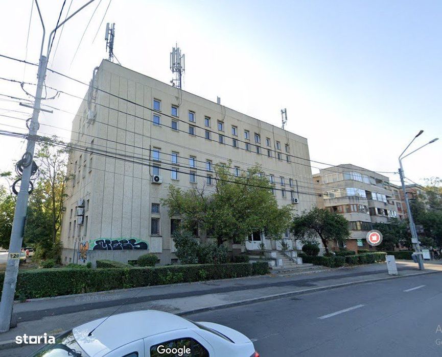 Cladire comerciala 1.493 mp + Teren 825 mp - Ploiesti