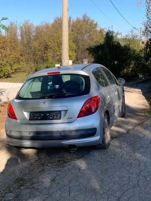 Peugeot 207 1.6i 2007г