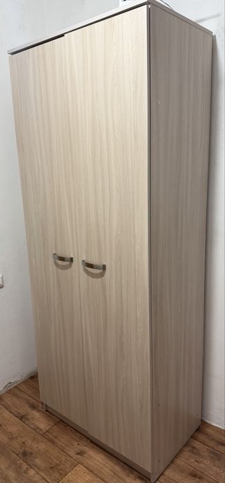 Продам прихожую б/у