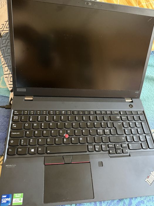 Vand Laptop Lenovo Thinkpad P15s gen 2