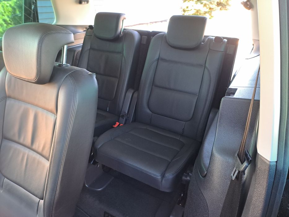 Volkswagen Sharan 2.0 TDI DSG BMT Highline 7 Locuri Panorama Xenon