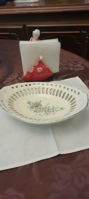 Сухарница антиквариат