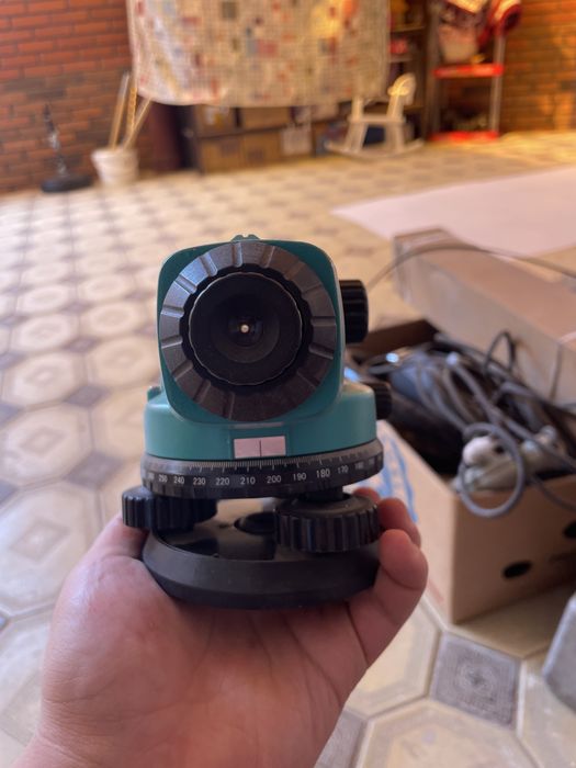 Невелир sokkia c410