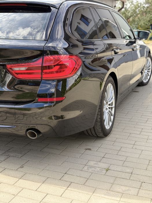 BMW seria 5 G31 2.0d Sport Line