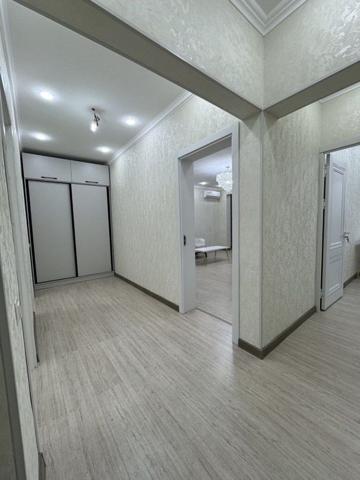 Сдается 3-х ком квартира на Беруний метро