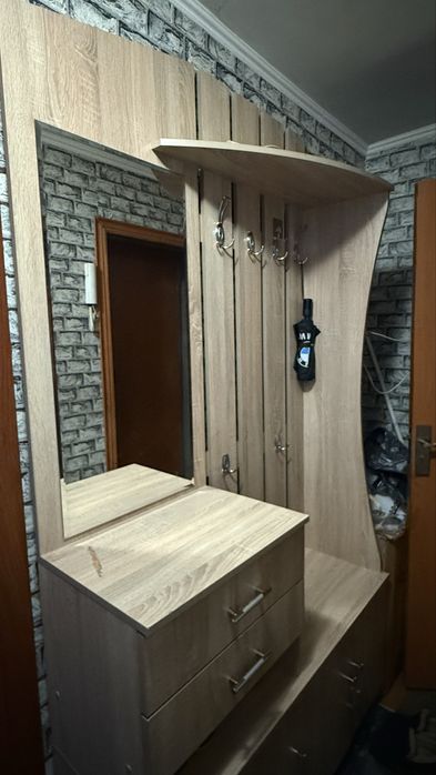 Продам прихожку.