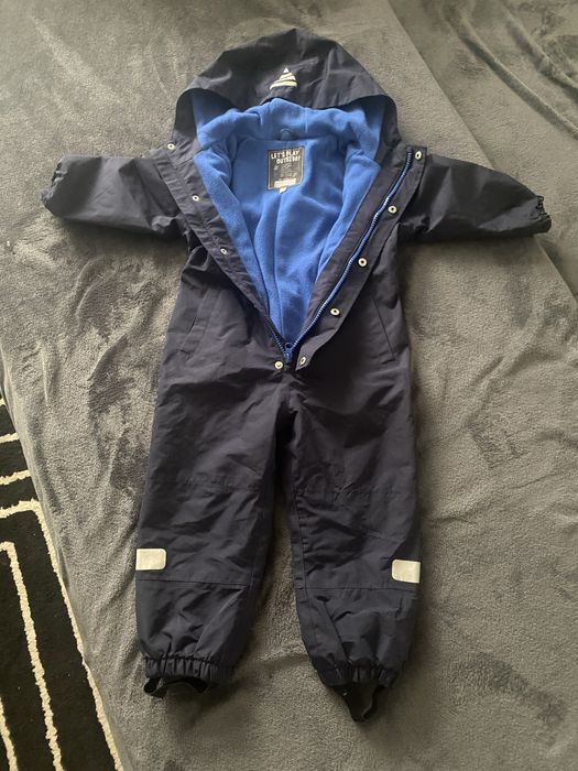 Combinezon pt ploaie si zapada