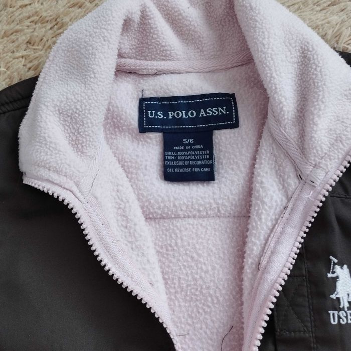 Одежда демисезонная на девочку 5-7 л