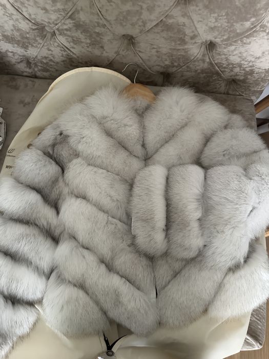Haina noua de blana