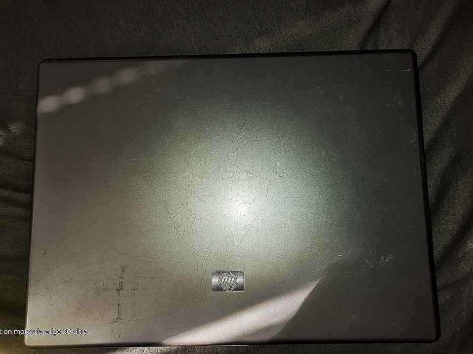 HP Compaq 6720s лаптоп за работа