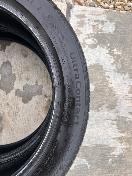 Set Anvelope Continental ultra contact 195/55/20 excelente