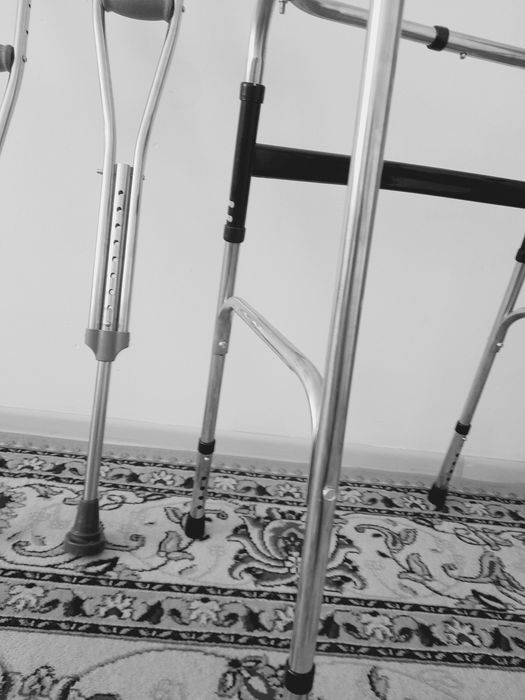 Продам ходунки для взрослых