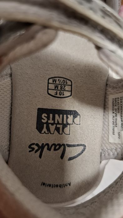 Кожени сандали Clarks