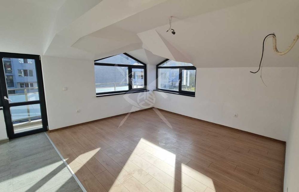 Продава се Многостаен апартамент в Пловдив, Кършияка - 105 кв.м за 1429 €/кв.м - Снимка #2