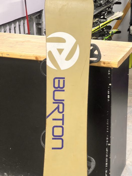 Burton 158 сноуборд с креплениями