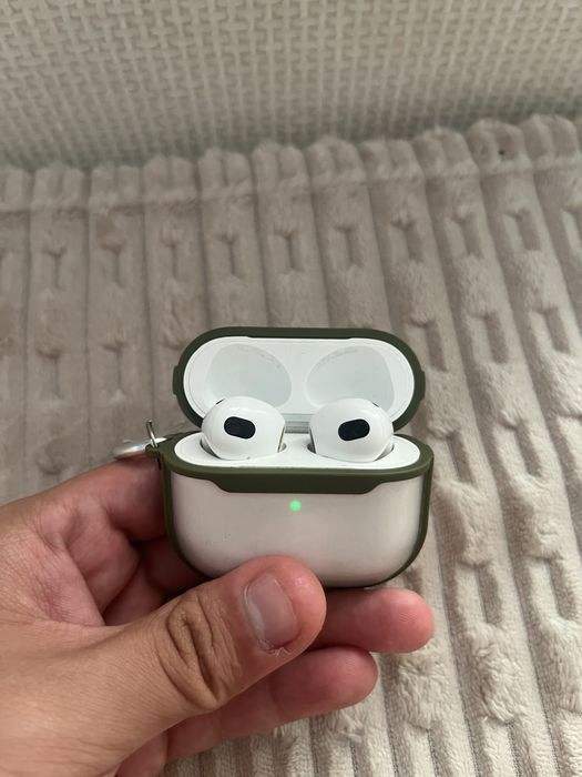 Airpods 3 в отличном состоянии