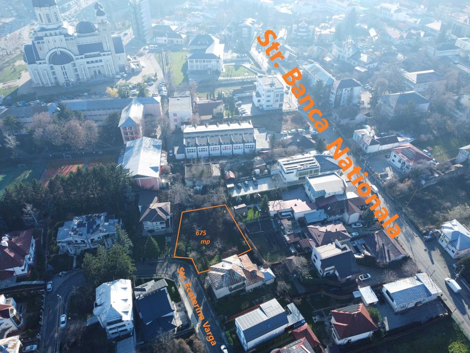 Teren Ultracental ,Unic 675 mp -Proiect doua locuinte ! Comision 0%