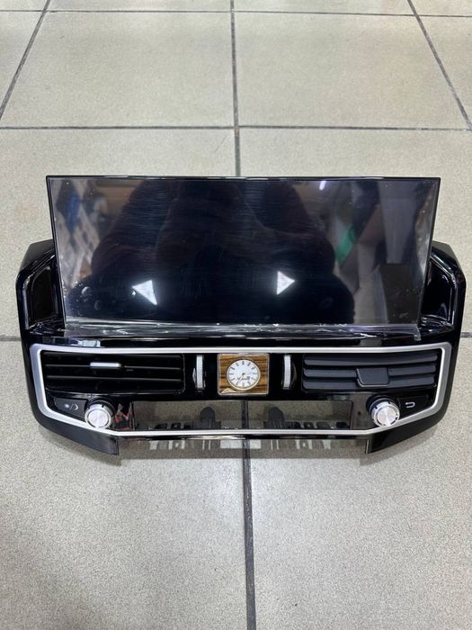 land cruiser 200 manitor
