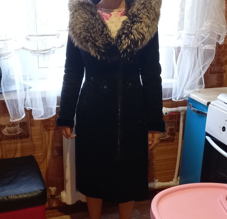 Продам женскую дублёнку