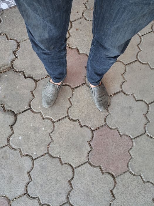 Продам туфли и кросовку